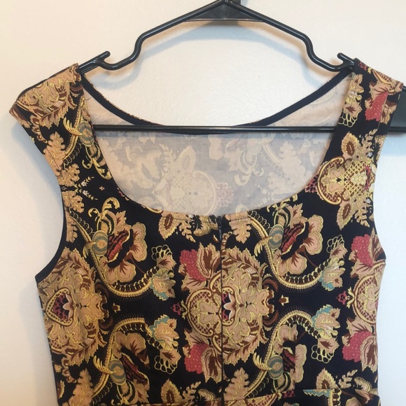 Mini dress - Picture 4 of 5